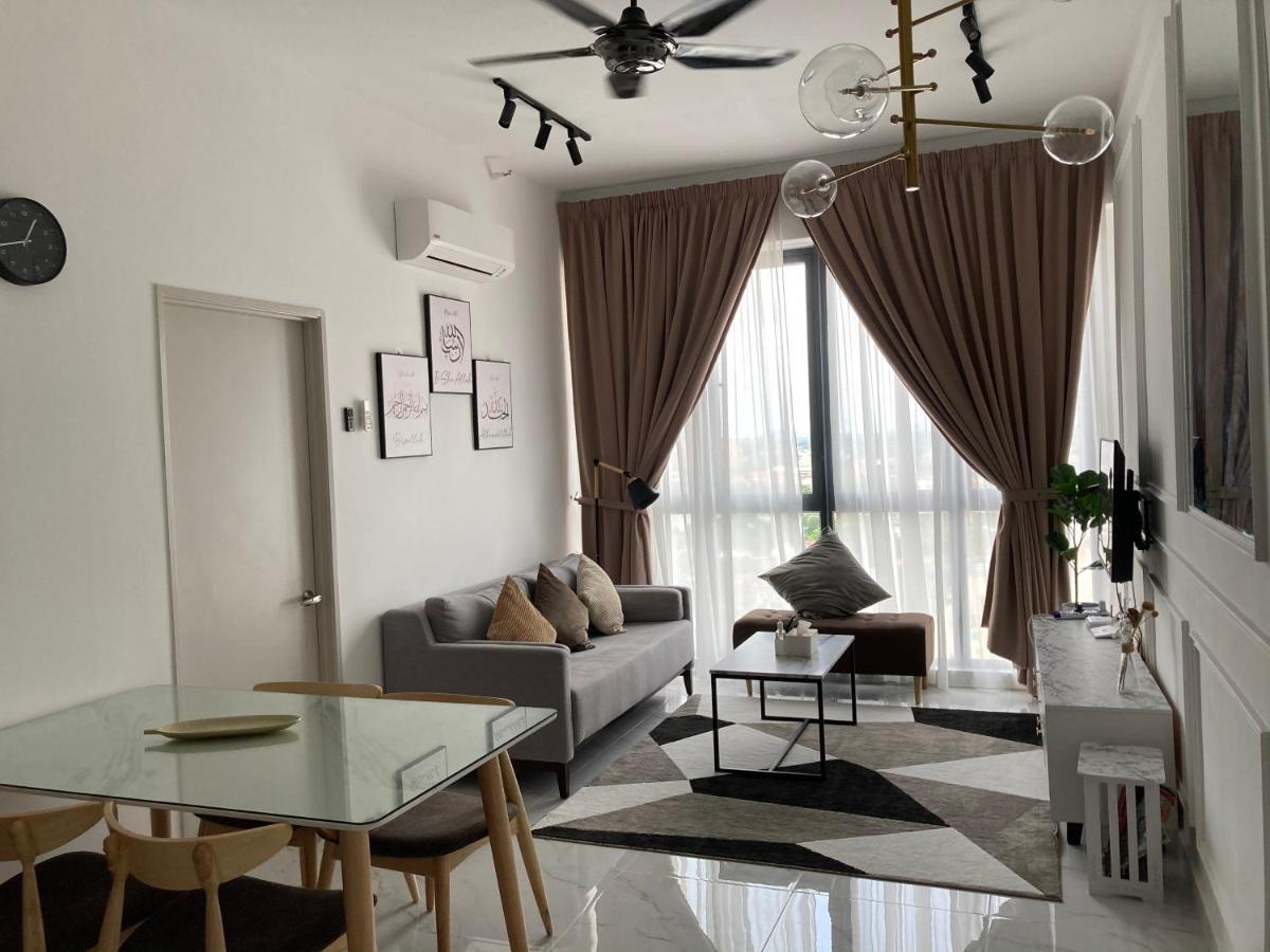 Free Netflix! Zas Suite At Troika Residence, Kb Kota Bharu Exterior foto